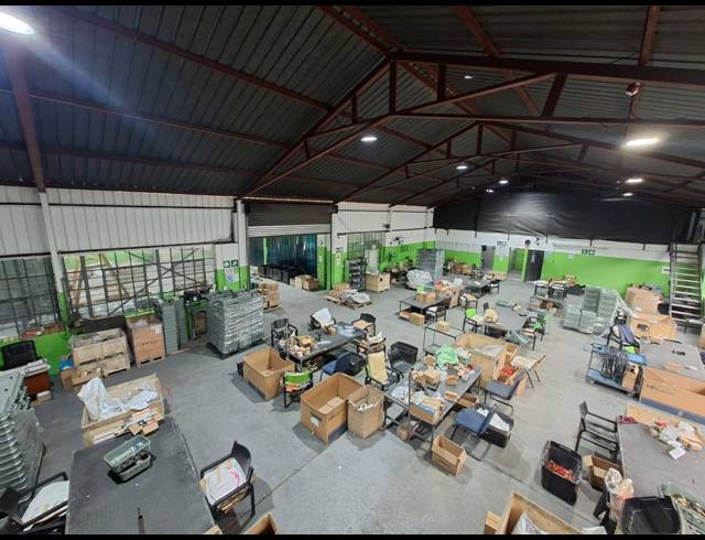 4,000M² WAREHOUSE FOR SALE IN ANDERBOLT